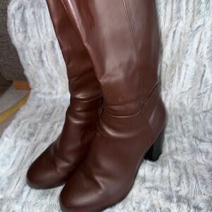 Chic Brown Leather Heeled Boots for Women